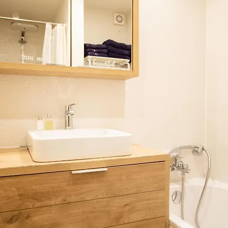 Cozy In Ostend, Cleaning Included * Ostend